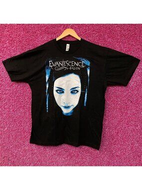 Evanescence Fallen Album Cover Alt-Rock Band T-Shirt XL